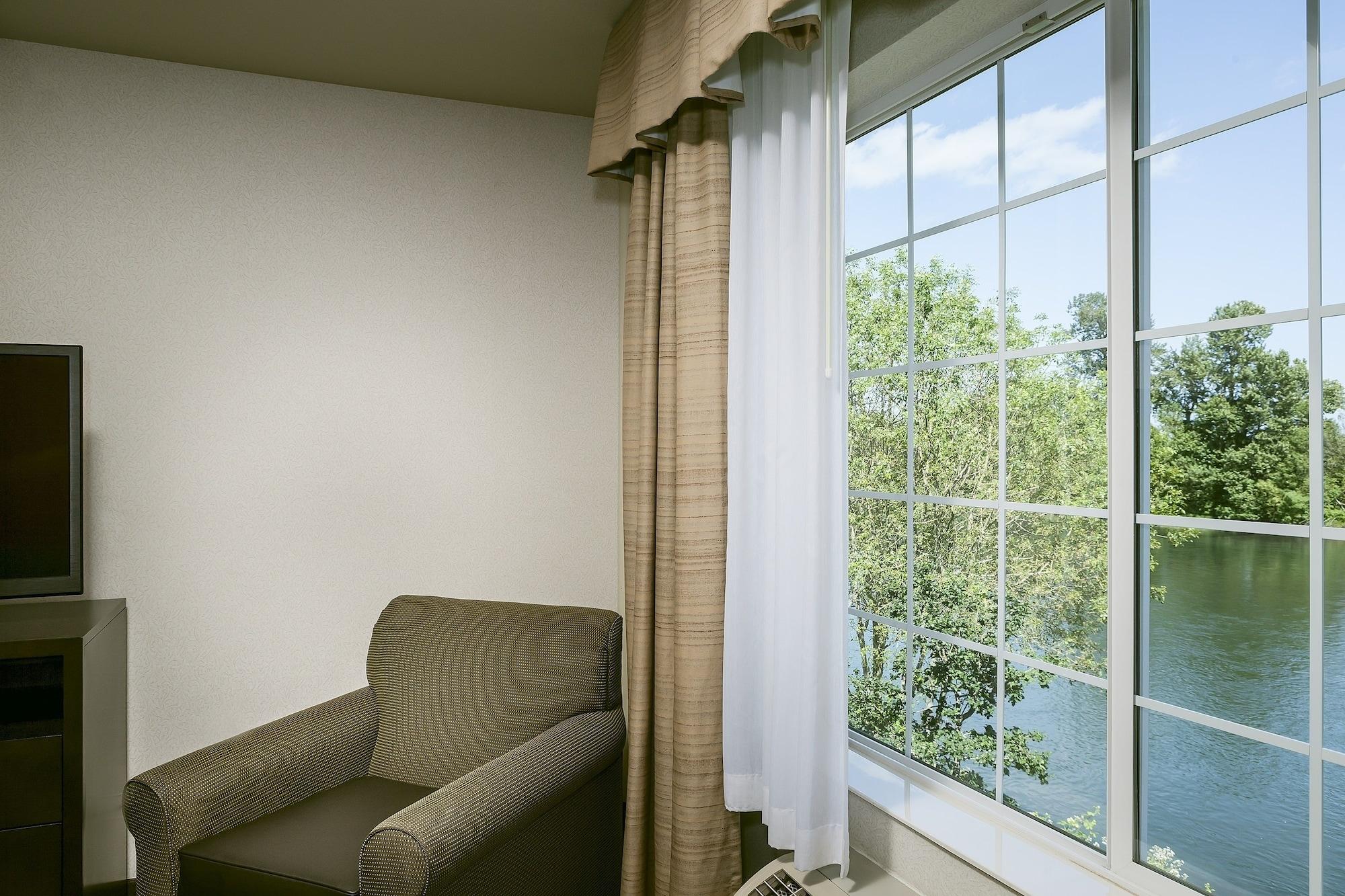 Holiday Inn Express Corvallis-On The River By Ihg Exteriör bild