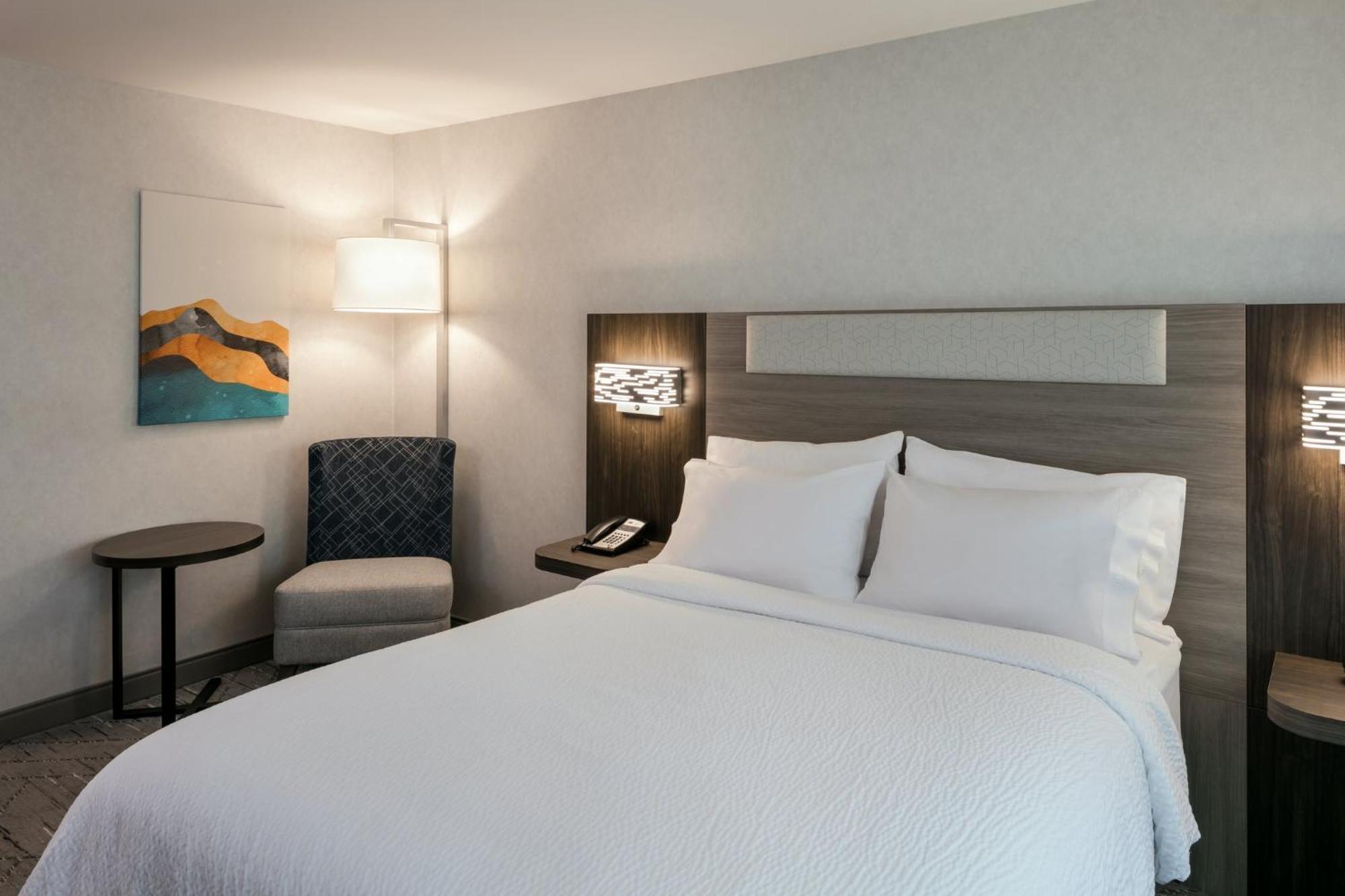 Holiday Inn Express Corvallis-On The River By Ihg Exteriör bild