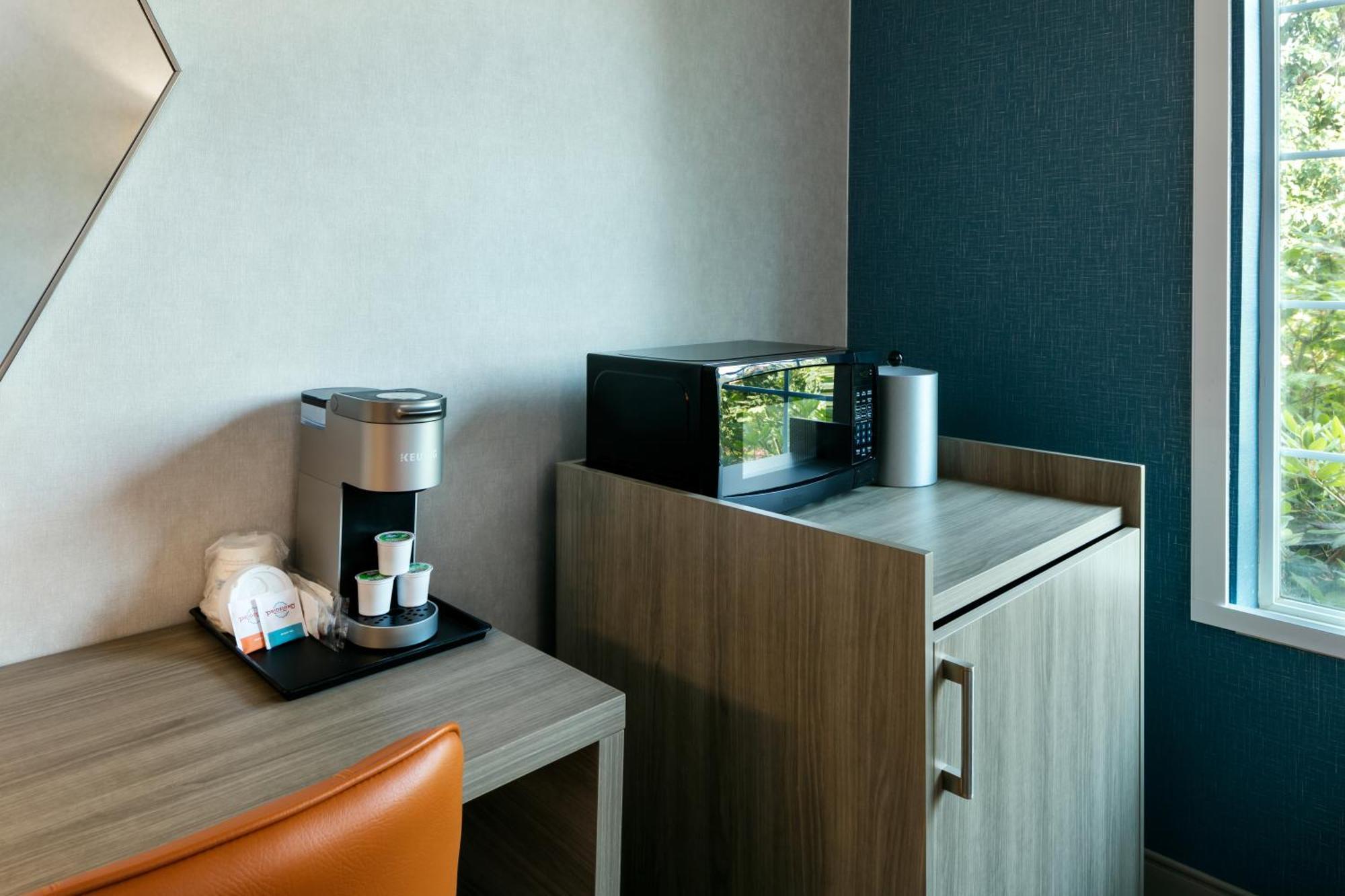 Holiday Inn Express Corvallis-On The River By Ihg Exteriör bild